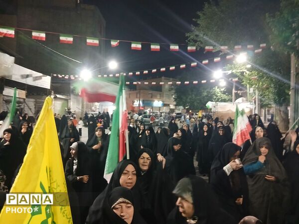 خیابان‌های البرز در اجتماعات شبانه جلوه‌گاه وحدت امت اسلامی 