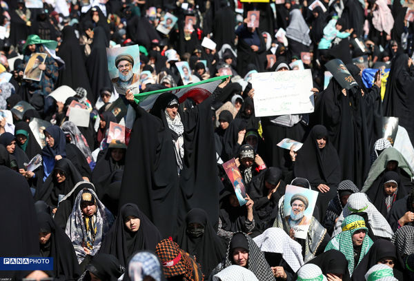 نماز جمعه تهران به امامت مقام معظم رهبری