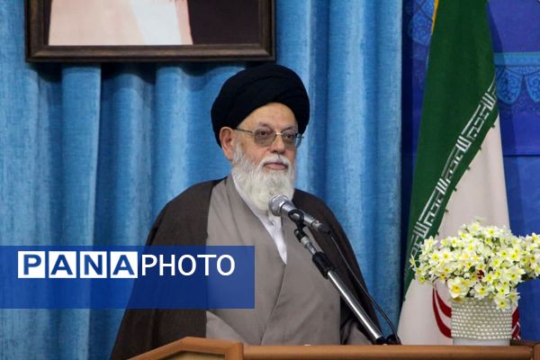 رونمایی کتاب «صبحی که در راه است» 