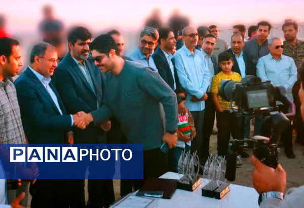 دومین دوره مسابقات اسب‌دوانی استان‌های جنوبی کشور در بندرپل