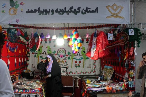 افتتاح نمایشگاه دستاوردهای کانون‌های فرهنگی و تربیتی سراسر کشور در اردوگاه شهید باهنر