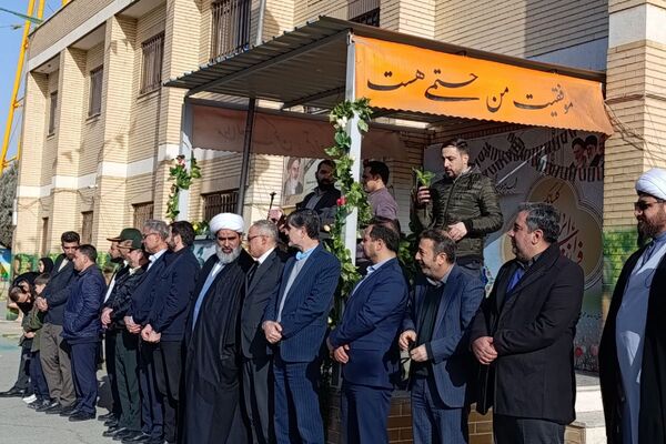 زنگ انقلاب در ملارد با حضور مدیرکل آموزش و پرورش شهرستانهای تهران نواخته شد