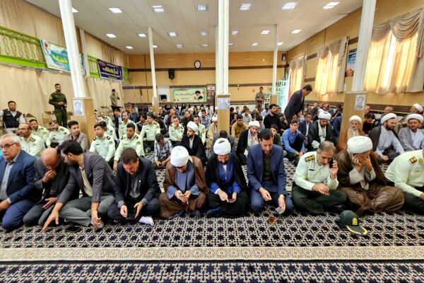 مراسم بزرگداشت شهدای مقاومت و نیروی انتظامی در شهرستان فاروج 