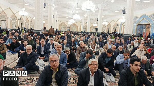 سخنرانی  استاد دانشمند در کاشمر 