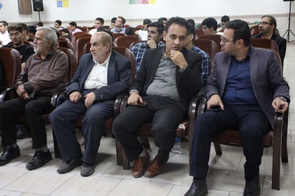 اختتامیه جشنواره علمی - هنری پرچمداران گام دوم انقلاب در سمنان