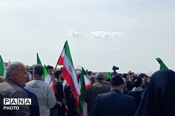 پردیس میزبان تشییع و تدفین پیکر خانواده شهید دهقان‌زاده 