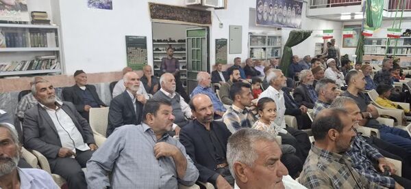 برگزاری یادواره شهدا در روستای نامن شهرستان داورزن