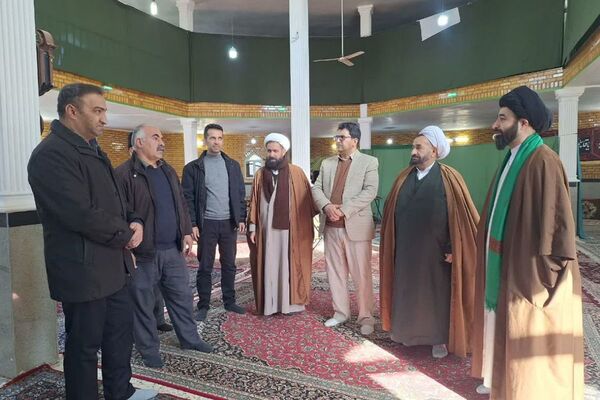 حضور امام جمعه فیروزکوه در جمع معتکفین مساجد شهرستان
