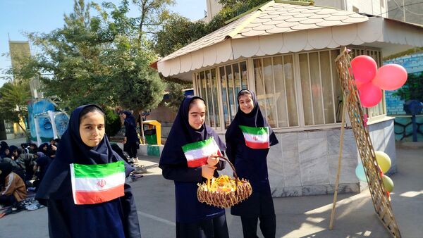 المپیاد ورزشی درون مدرسه‌ای در دبیرستان عطیه
