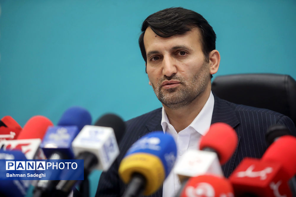 ۷۰ هزار معلم تازه‌نفس در راه مدارس؛ اعلام نتایج آزمون استخدامی تا پایان شهریور