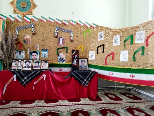 اعزام دانش‌آموزان پسر متوسطه دوم حاجی‌آباد به کربلای‌ایران