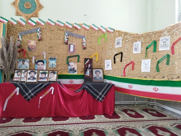 اعزام دانش‌آموزان پسر متوسطه دوم حاجی‌آباد به کربلای‌ایران
