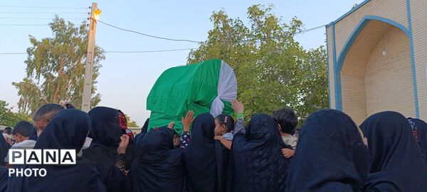 همایش شیرخوارگان حسینی در شهرستان میناب