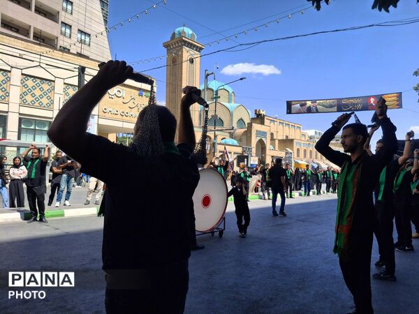 مراسم عزاداری و پیاده‌روی زائران امام رضا(ع) همزمان با سالروز شهادت