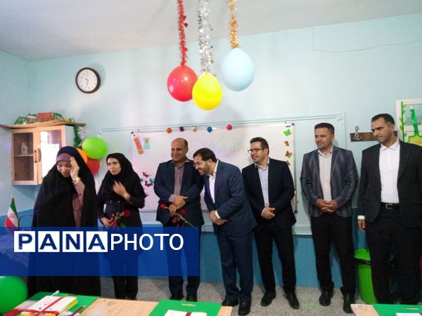 برگزاری آیین بازگشایی مدارس در مدرسه شیخ فضل‌الله صفادشت