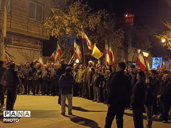 رمز موفقیت پیروزی ایران اتحاد مردم با نیروی مسلح است 