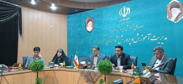 نشست خبرنگاران پانا تفت با رئیس سازمان دانش‌آموزی استان یزد