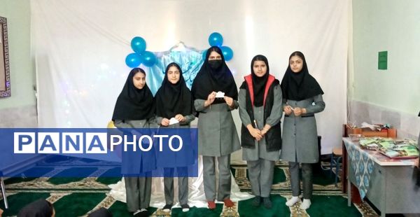 جشن ولادت امام زمان(عج) دردبیرستان حاج مهدی روحانی خلیل آباد