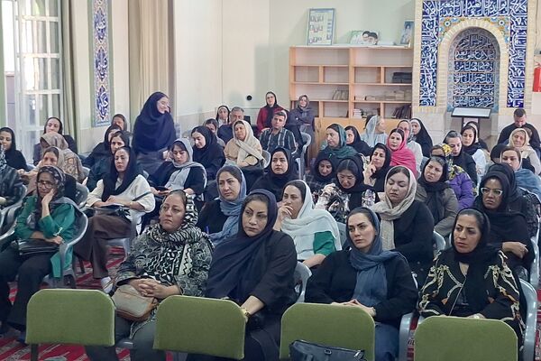 اجرای طرح توانمندسازی والدین در شیراز
