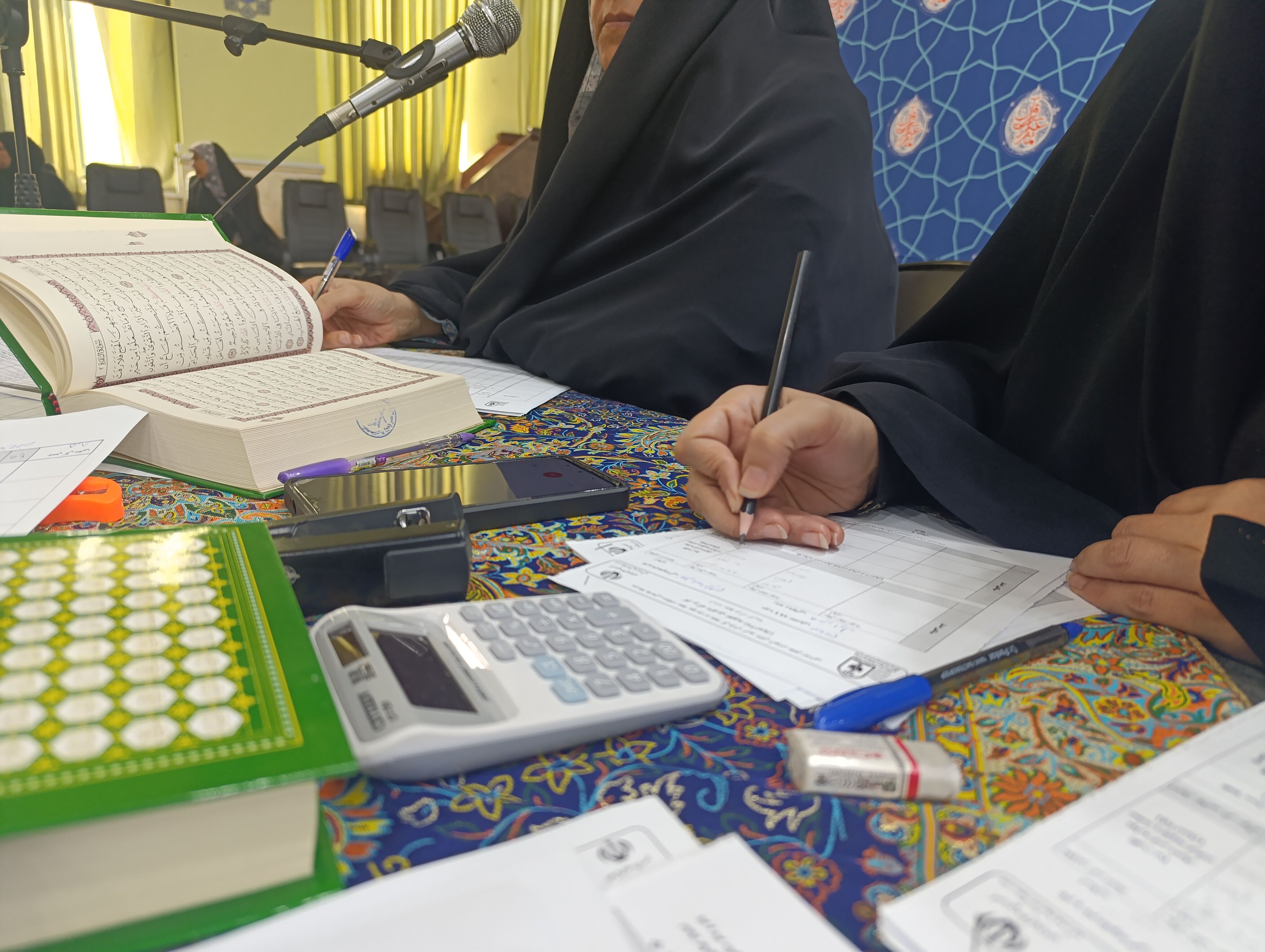 مرحله مقدماتی مسابقات قرآن و عترت مقطع ابتدایی خراسان رضوی
