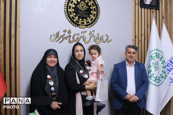 تقدیر از مربیان و دانش‌آموزان پیشتاز در فعالیت موکب‌های سازمان دانش‌آموزی شهر تهران