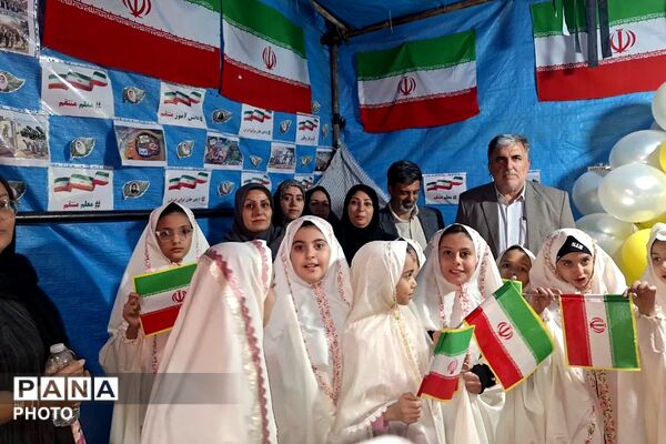 آیین عبادی نماز استغاثه و تقدیر از برگزیدگان برتر قرآنی در چهاردانگه