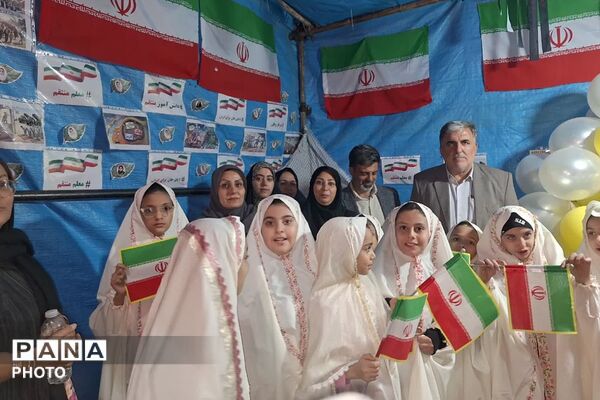 آیین عبادی نماز استغاثه و تقدیر از برگزیدگان برتر قرآنی در چهاردانگه