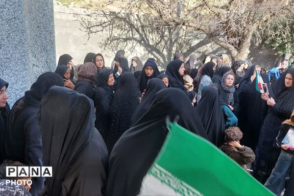 بیعت مردم قلعه‌رئیسی با رهبر جدید