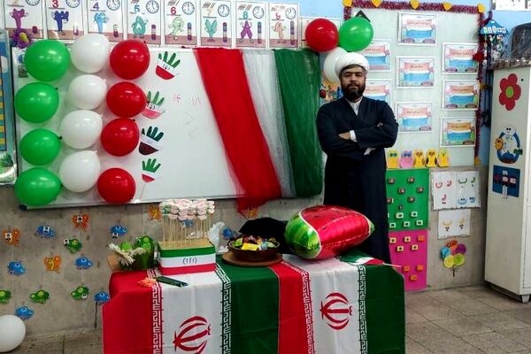 حضور پرشور دانش آموزان ناحیه دو شهرری در برنامه‌های متنوع دهه فجر و جشن انقلاب