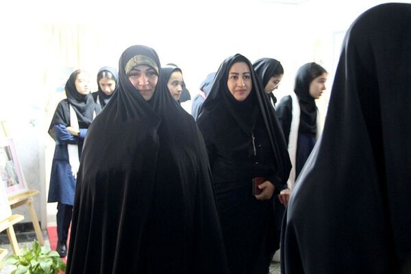 مراسم ماها در هنرستان آیت الله صدر ناحیه یک شهرری