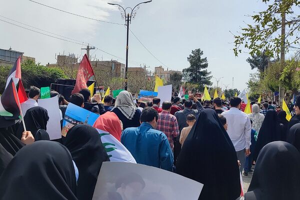 حضور پرشور مردم و مسئولان رباط کریم در راهپیمایی روز قدس