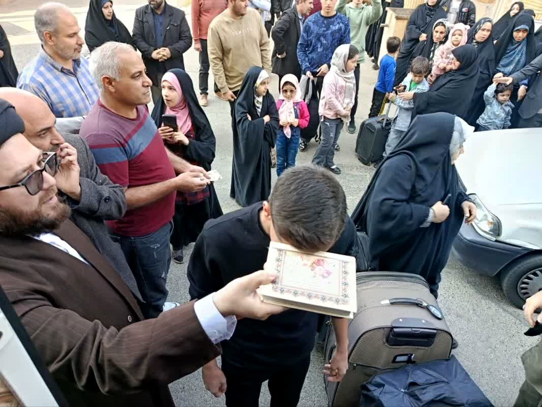 اعزام نخستین گروه عمره دانش‌آموزی استان قم به سرزمین وحی