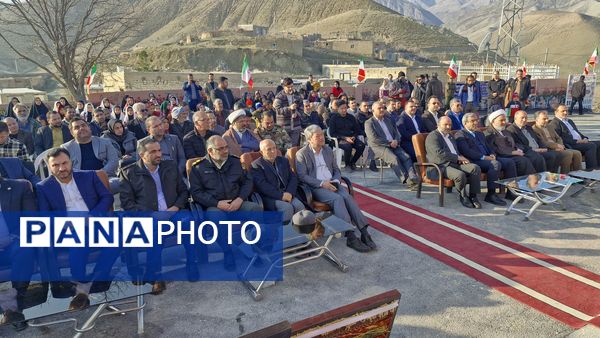 افتتاح اولین آموزشگاه الگوی کشوری شهید ابراهیم هادی روستای طاهر آباد(صالح آباد) شهرستان کلات