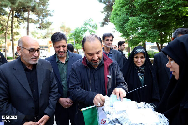 سفر صادق حسین زاده ملکی، معاون پرورشی و فرهنگی وزارت آموزش و پرورش به استان یزد
