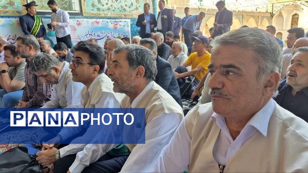 مراسم غبارروبی ضریح مطهر حضرت سلطانعلی(ع) همزمان با میلاد پیامبر(ص) و امام صادق(ع) در مشهد اردهال