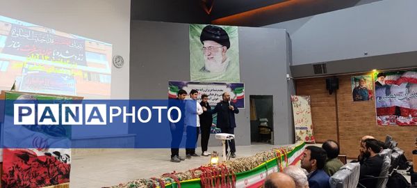 از نیمکت تا سنگر؛ قصه‌ پرواز نوجوانان عاشق