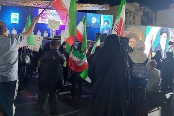 طلاب در خط مقدم جبهه فرهنگی