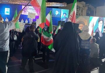 طلاب در خط مقدم جبهه فرهنگی
