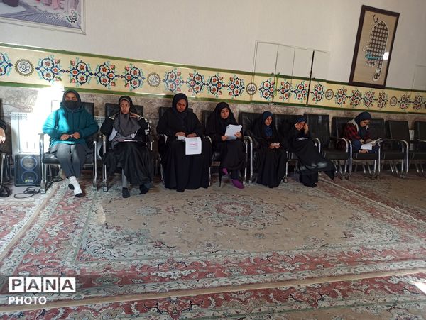 مسابقات قرآن و عترت دختران منتخب ناحیه دو مشهد 