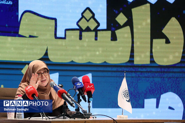 گرامیداشت روز دانشجو با حضور سخنگوی دولت در دانشگاه تربیت دبیر شهید رجایی