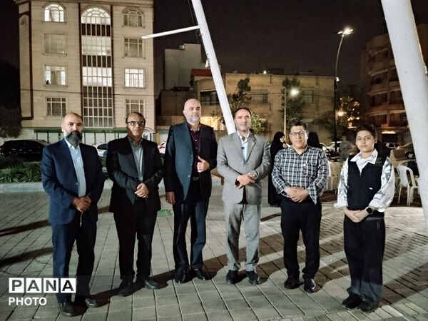 نماز جماعت بزرگ دانش‌آموزان مشهدی همزمان با اجلاس سراسری نماز 