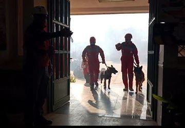 برگزاری مراسم متمرکز مانور زلزله و ایمنی مدارس در سرخنکلاته