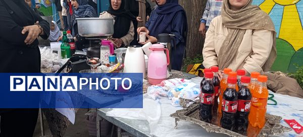 برپایی بازارچه در  دبستان امام جعفر صادق (ع) آشخانه