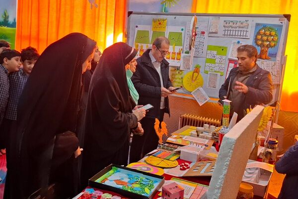 جشنواره بازی و یادگیری در دبستان پسرانه ملاصدرا 