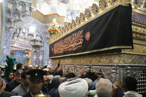 آیین سیاهپوشان حرم مطهر حضرت فاطمه معصومه(س)