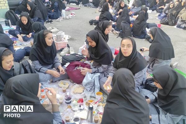 صبحانه‌ای سالم؛ آغازی پرنشاط در مدرسه سمیه