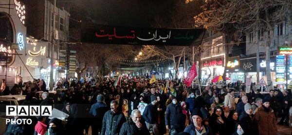 تجمع و راهپیمایی مردم ولایتمدار بجنورد در میدان شهید