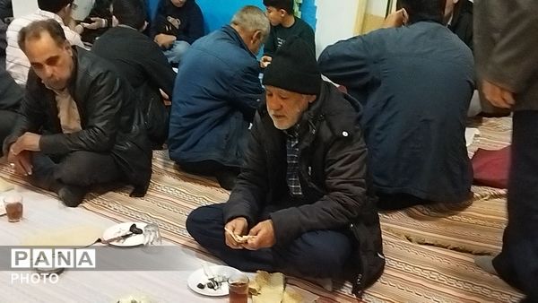 مسجد الرضای نیشابور میزبان روزه داران ماه مبارک رمضان 