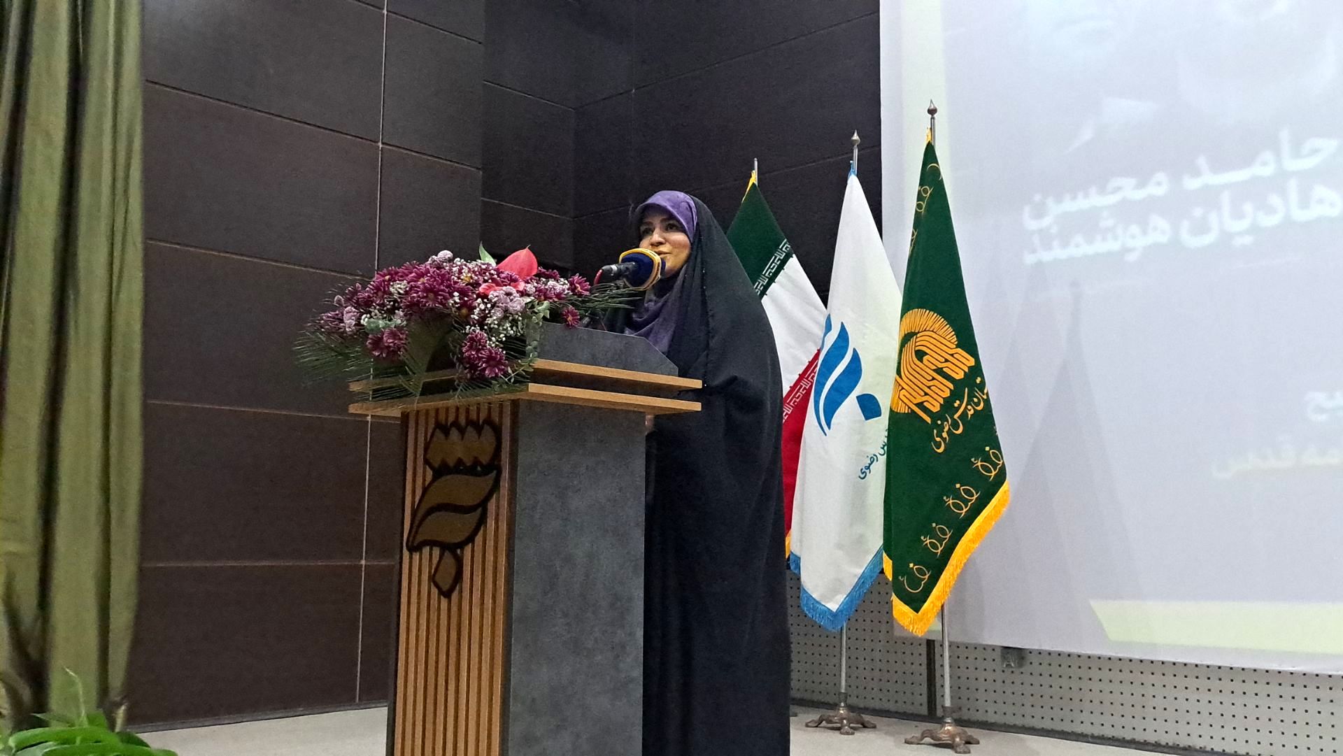 رسانه باید حقیقت را صادقانه روایت کند