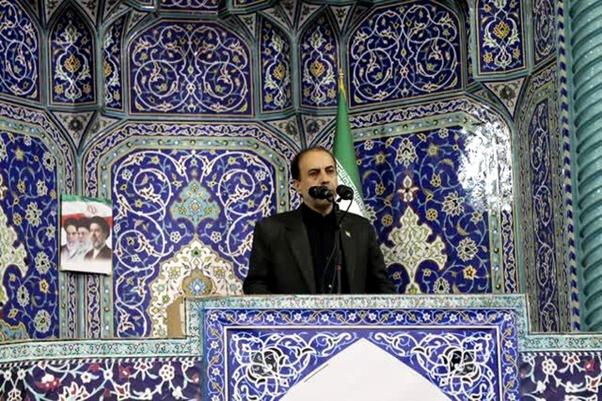 فرهنگیان سنگربانان استوار مدرسه و خیابان هستند